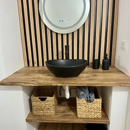 Urban With Free Parking *